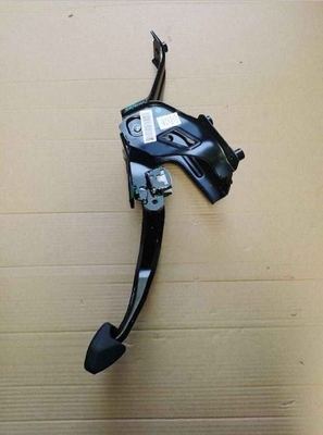 Geely Geometry A plastic black brake pedal for vehicle braking