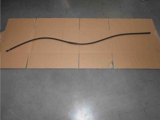 Geely Geometry A Rubber or plastic black sunroof rear drain pipe is used to discharge water from the sunroof.
