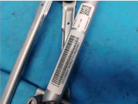 Geely Geometry A alloy silver wiper motor with connecting rod is used to drive the wiper arm