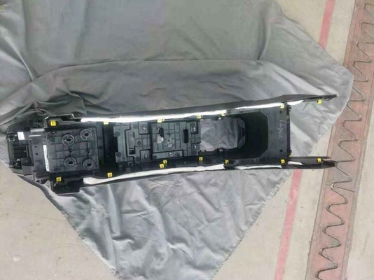 Geely Binyue's High Strength Plastic Material Advanced Simple Sub Dashboard Body Assembly