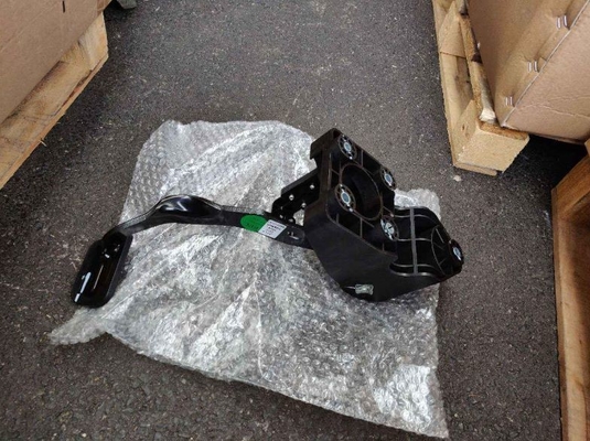 Geely Binyue high-strength alloy steel black brake pedal assembly for braking vehicles